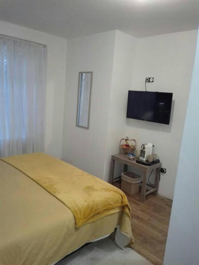 Thiat L'Esquilon Chambre D'Hote B&B 외부 사진